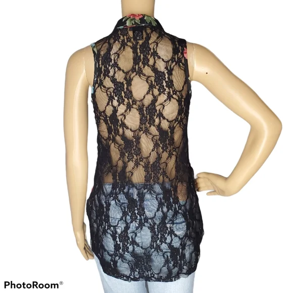 RUE 21 | Black Floral Sheer Blouse w/ Lacy Back - Picture 6 of 7